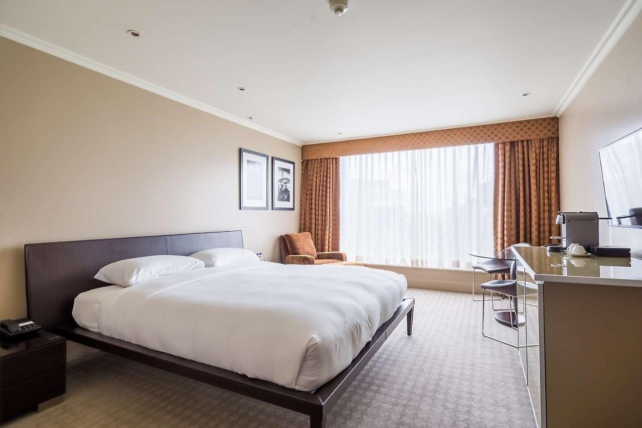 Radisson Blu Hotel, London Heathrow 히드로 외부 사진