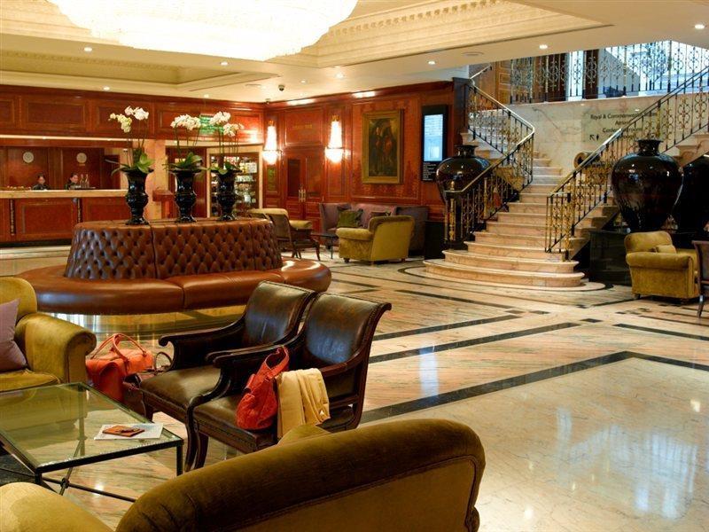 Radisson Blu Hotel, London Heathrow 히드로 외부 사진