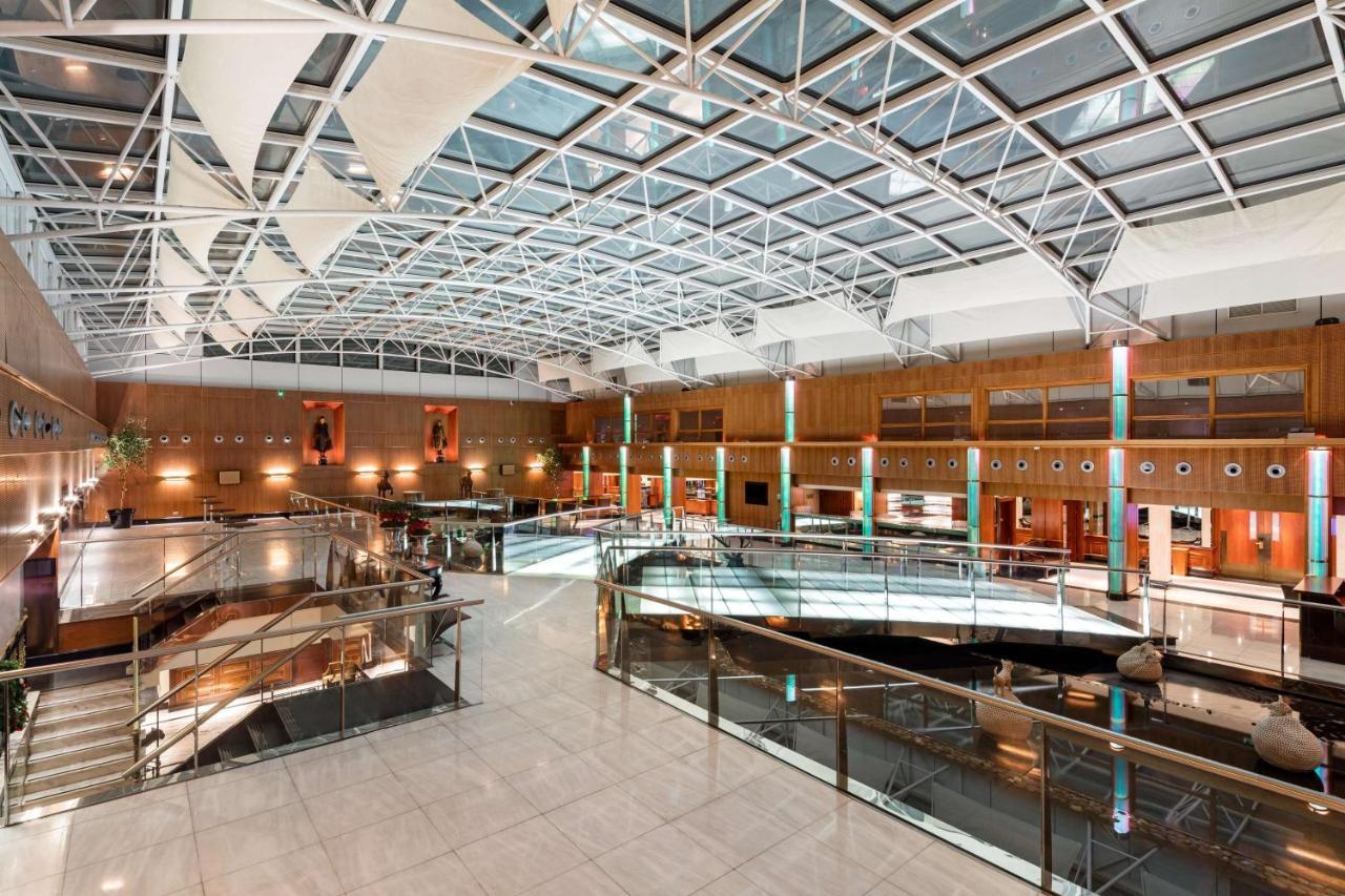 Radisson Blu Hotel, London Heathrow 히드로 외부 사진